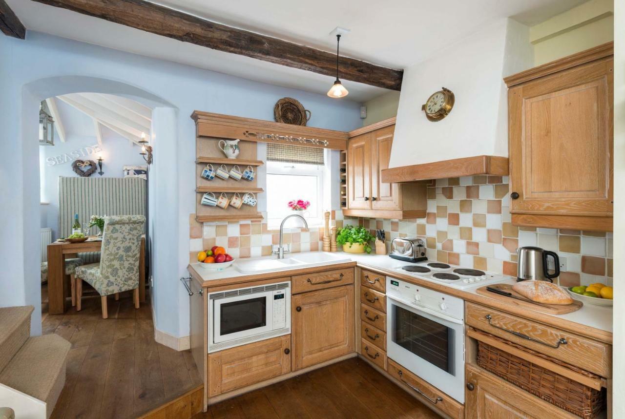 Вилла Cobbles House Уитби Экстерьер фото